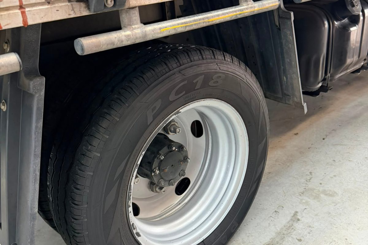 Truck & Trailer Washing